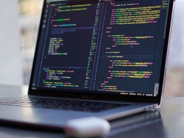 [#Développeurs] 🖱️ Hier, c'était la journée mondiale des développeurs ! 💻 Une occasion pour nous de remercier nos devs passionnés qui relèvent chaque jour de...